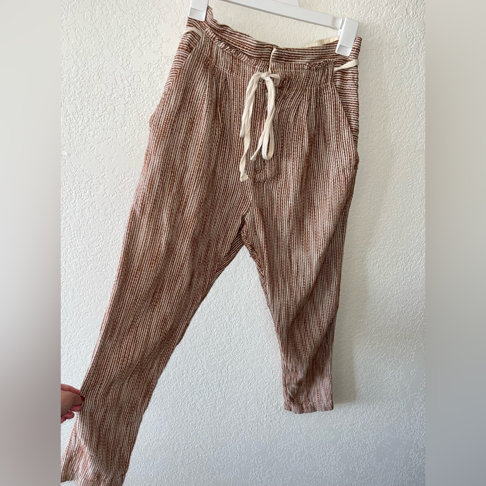 Free People soft ankle cut on me(I’m 5’3) pants with string for adjustable waist